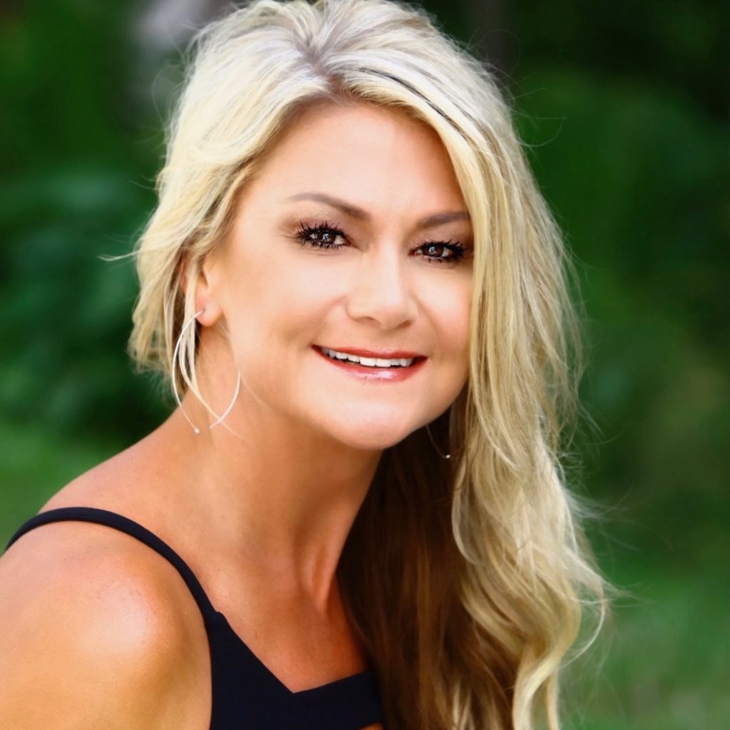 The 6 Best Multi-Level Marketing Companies for 2022 (& Best Leaders) 4 Staci Holweger LifeWave